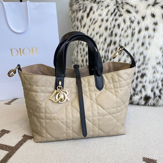 Special Grade Replica Dior Toujours Medium Macrocannage Bag, Light Blue/Black Clone Sale
