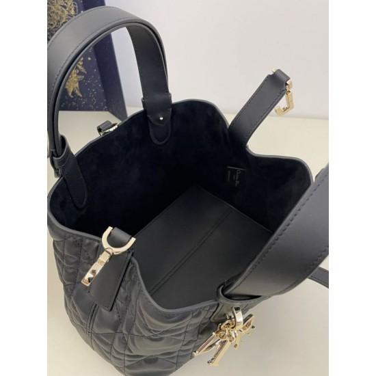 Special Grade Replica Dior Toujours Mini Macrocannage Tote Bag in Black Clone Sale
