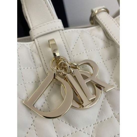 Special Grade Replica Dior Toujours Mini Macrocannage Tote Bag in White Clone Sale