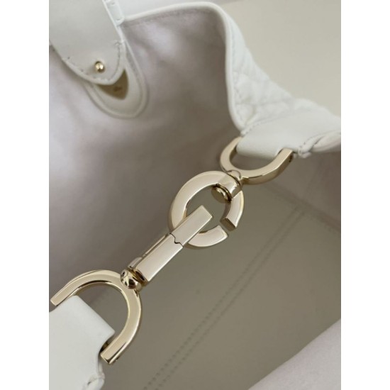 Special Grade Replica Dior Toujours Mini Macrocannage Tote Bag in White Clone Sale