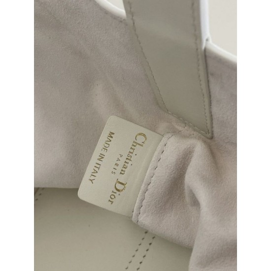 Special Grade Replica Dior Toujours Mini Macrocannage Tote Bag in White Clone Sale