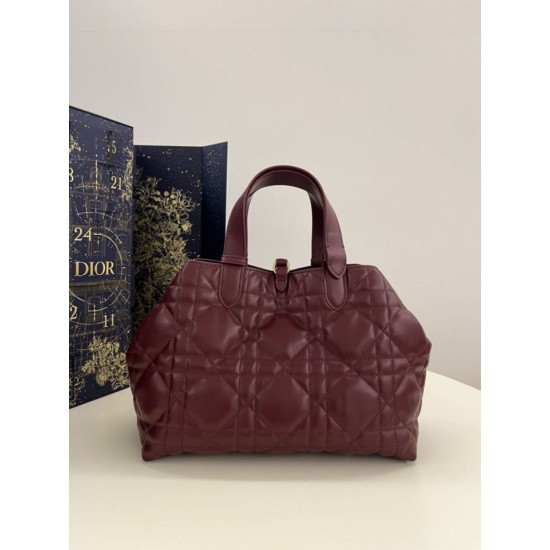 Special Grade Replica Dior Medium Dior Toujours Macrocannage Bag in Burgundy Clone Sale