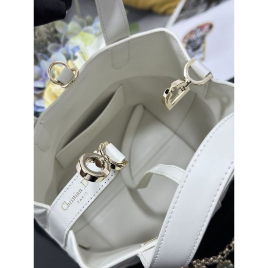 Special Grade Replica Dior Small Toujours Vertical Tote Bag with Lucky Charm in White Clone Sale