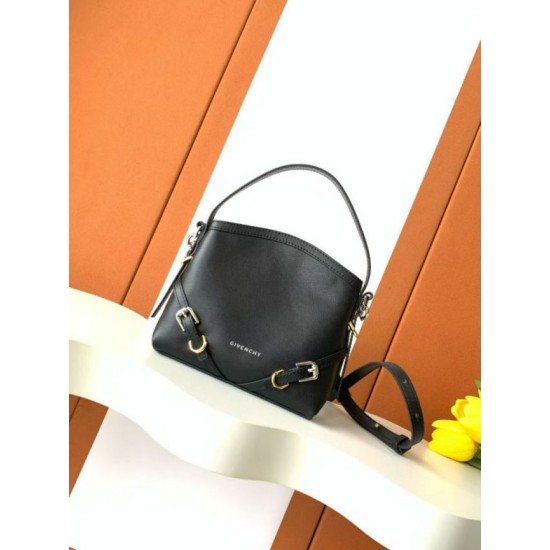 Special Grade Replica Givenchy Nano Voyou medium crossbody bag in black Clone Sale