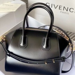 Special Grade Replica Givenchy Antigona Mini tote bag in black leather Clone Sale