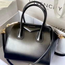 Special Grade Replica Givenchy Antigona Mini tote bag in black leather Clone Sale