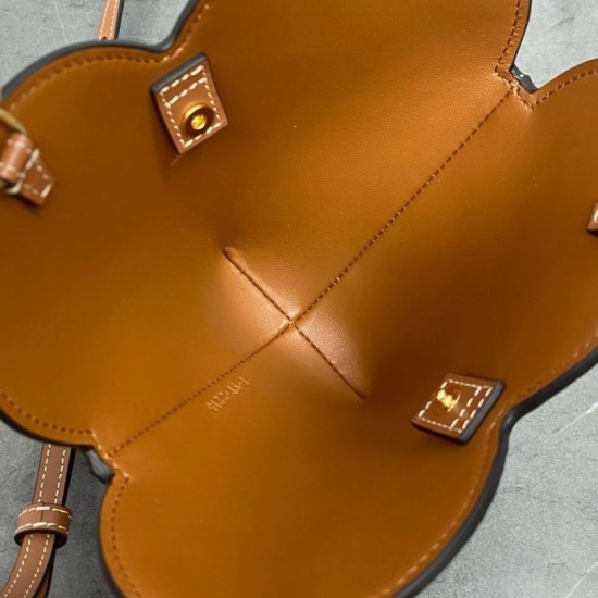 Special Grade Replica Celine Teen Coeur Triomphe Bag Clone Sale