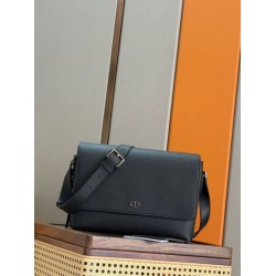 Special Grade Replica Dior CD Icon Men Messenger Shoulder Bag Black Clone Sale