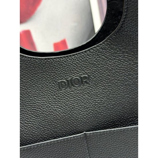 Best Replica Dior Privé Icons Men Tote Bag Black Calfskin Fake At Cheap Price Special Grade Replica Dior Privé Icons Men Tote Bag Black Calfskin Clone Sale