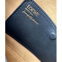 Special Grade Replica Loewe Amazona 23 Shoulder Bag with Padlock Detail in Black Clone Sale