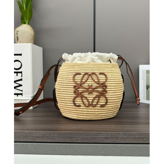 Special Grade Replica Loewe Raffia Shoulder Bag Coffee Clone Sale