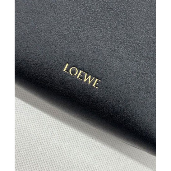 Special Grade Replica Loewe Pebble Pouch Bags Black Clone Sale