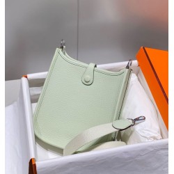 Special Grade Replica Hermes Evelyne III TPM Green Clemence Bag Clone Sale