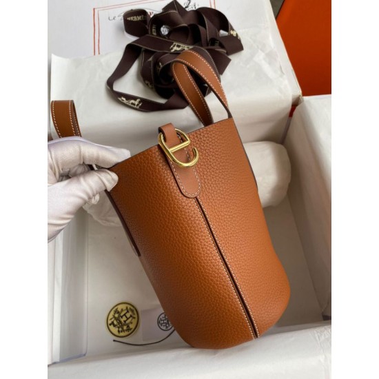 Best Replica Handmade Clemence In The Loop 18 Bag in Brown Fake At Cheap Price Special Grade Replica Handmade Clemence In The Loop 18 Bag in Brown Clone Sale