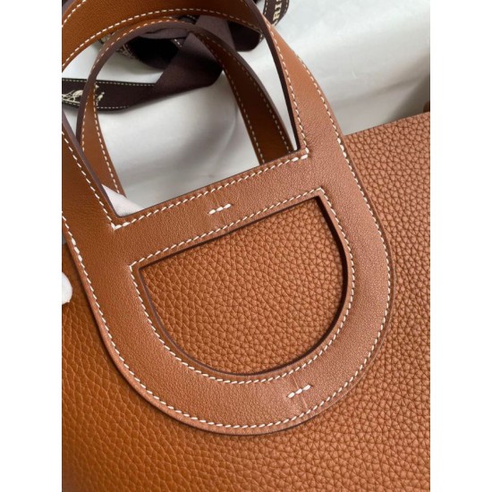 Best Replica Handmade Clemence In The Loop 18 Bag in Brown Fake At Cheap Price Special Grade Replica Handmade Clemence In The Loop 18 Bag in Brown Clone Sale