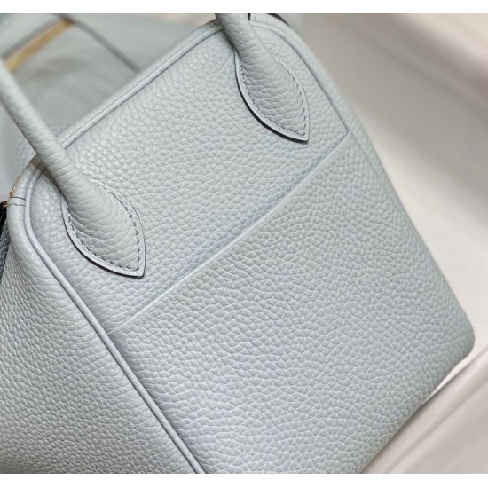 Best Replica Hermes Lindy 26 cm bag in blue with gold hardware Fake At Cheap Price Special Grade Replica Hermes Lindy 26 cm bag in blue with gold hardware Clone Sale