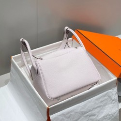 Special Grade Replica Hermes Lindy 26 cm bag in light purple with gold hardware Clone Sale