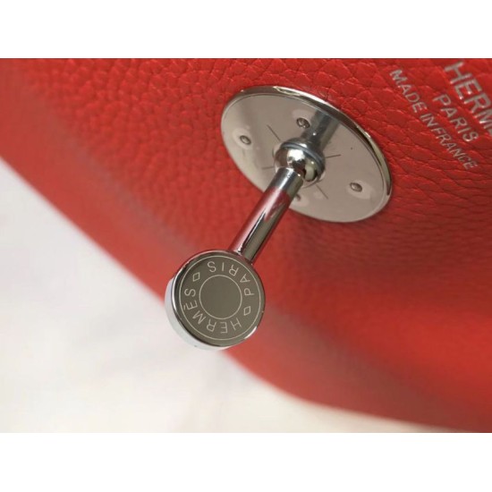 Best Replica Hermes Lindy 26 cm bag in red with gold hardware Fake At Cheap Price Special Grade Replica Hermes Lindy 26 cm bag in red with gold hardware Clone Sale