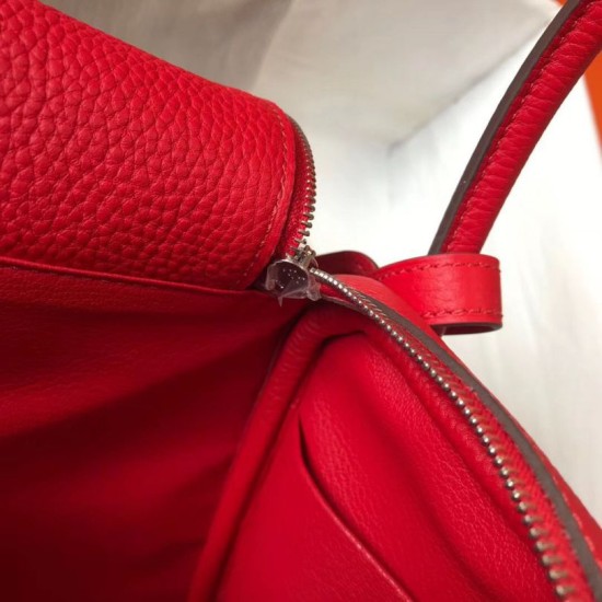 Best Replica Hermes Lindy 26 cm bag in red with gold hardware Fake At Cheap Price Special Grade Replica Hermes Lindy 26 cm bag in red with gold hardware Clone Sale