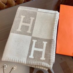 Special Grade Replica Hermes Avalon III Blanket in Beige Clone Sale