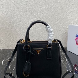 Replica Prada Mini/Medium Galleria Saffiano Bag 1BA906 Black