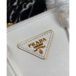 Replica Prada Mini/Medium Galleria Saffiano Mini-bag 1BA906 White