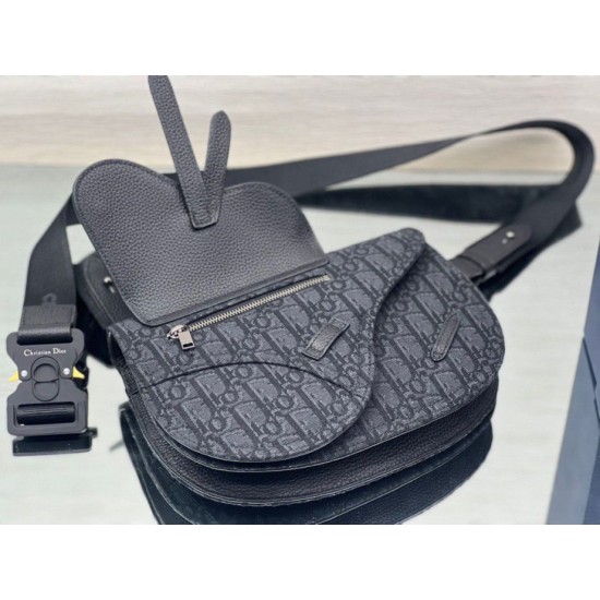 Fake Christian Dior Saddle Men Pouch Dior Oblique Jacquard Black Replica