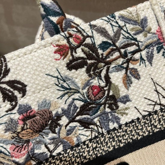 Replica Dior Small Book Tote Bag Jardin d'Hiver Embroidery White