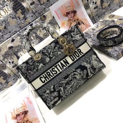 Replica Dior Large Lady D-Lite Bag Toile de Jouy Reverse Embroidery Blue Replica Dior Large Lady D-Lite Bag Toile de Jouy Reverse Embroidery Blue