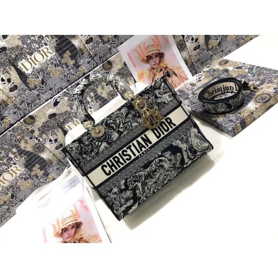 Replica Dior Large Lady D-Lite Bag Toile de Jouy Reverse Embroidery Blue Replica Dior Large Lady D-Lite Bag Toile de Jouy Reverse Embroidery Blue