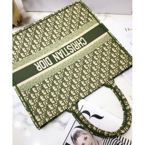 Fake Christian Dior Book Tote bag M1286 Green Replica