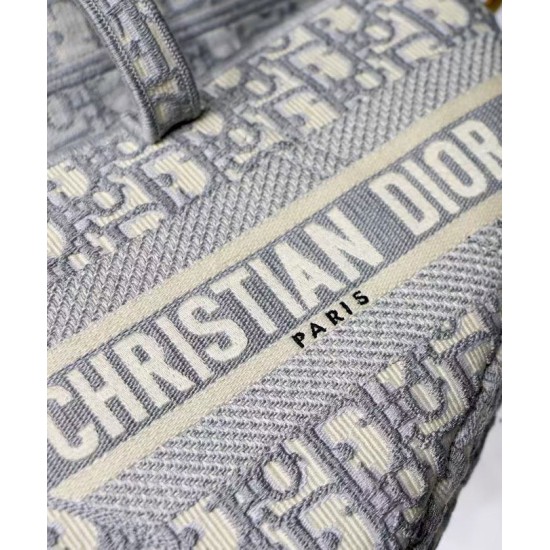 Replica Christian Dior Saddle Original Oblique Embroidered Canvas Bag Gray Fake Christian Dior Saddle Original Oblique Embroidered Canvas Bag Gray Replica