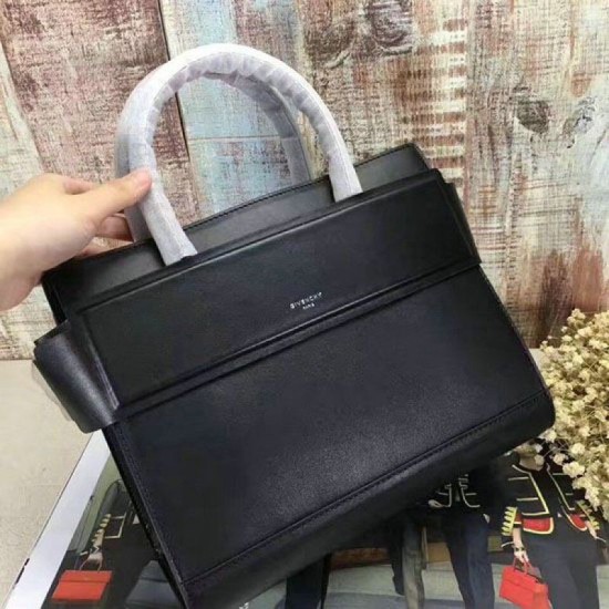 Replica Givenchy Horizon Bag in Black Smooth Calfskin G040102 Replica Givenchy Horizon Bag in Black Smooth Calfskin G040102