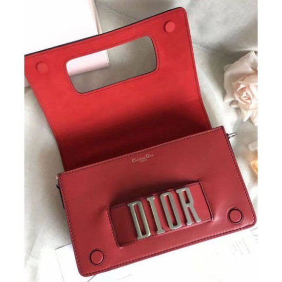 Fake Dior Diorevolution Flap Bag With Slot Handclasp M8000 Red Replica Replica Dior Diorevolution Flap Bag With Slot Handclasp M8000 Red