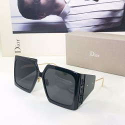 Fake Dior Diorsolar S1u Ivory Square Sunglasses Black Replica