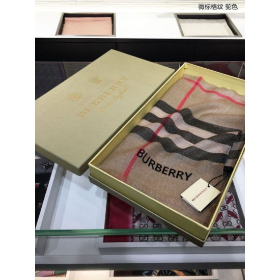 Replica Burberry Classic Check Cashmere Shawl Brown