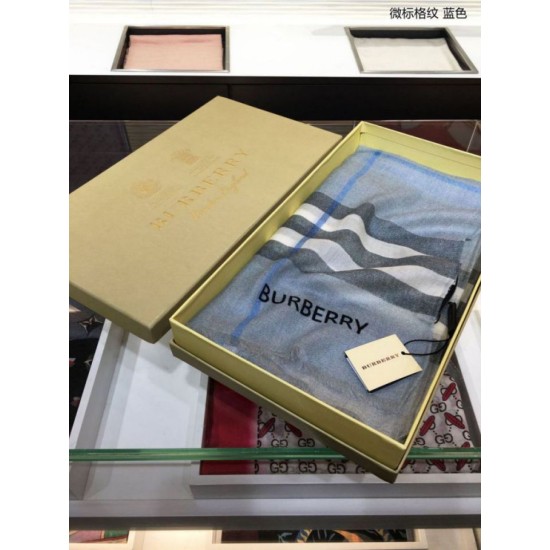 Replica Burberry Classic Check Cashmere Shawl Blue
