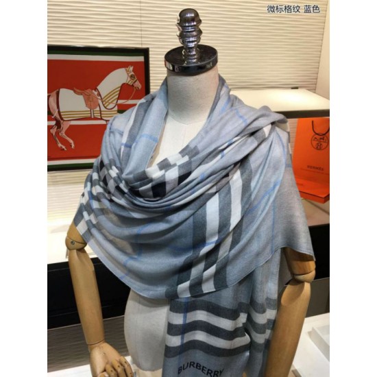 Replica Burberry Classic Check Cashmere Shawl Blue