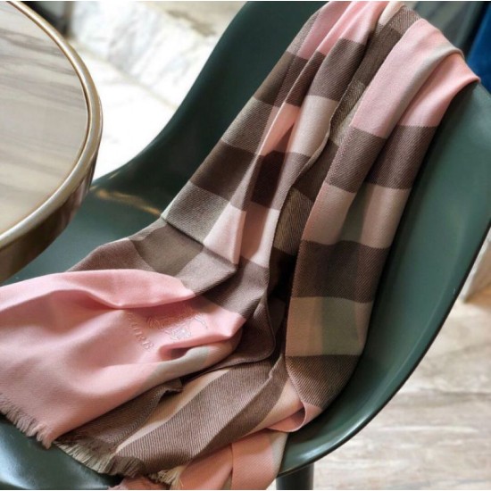 Fake Burberry Classic Check Cashmere Shawl 70 x 200 Pink Replica Replica Burberry Classic Check Cashmere Shawl 70 x 200 Pink