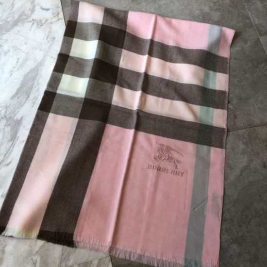 Fake Burberry Classic Check Cashmere Shawl 70 x 200 Pink Replica Replica Burberry Classic Check Cashmere Shawl 70 x 200 Pink