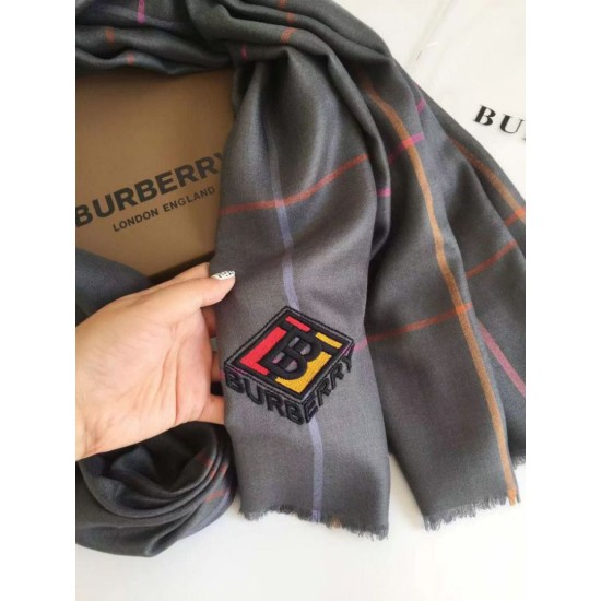 Fake Burberry TB Limited Edition Cashmere Shawl 80 x 200 Gray Replica