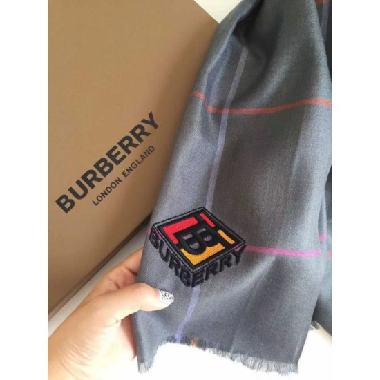 Fake Burberry TB Limited Edition Cashmere Shawl 80 x 200 Gray Replica