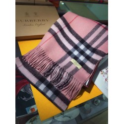 Replica Burberry Classic Double-Faced Cashmere Scarf 30 x 168 Pink