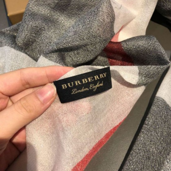 Fake Burberry Classic Check Cashmere Shawl 75 x 205 White Replica
