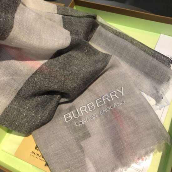 Replica Burberry Classic Check Cashmere Shawl 75 x 205 Gray