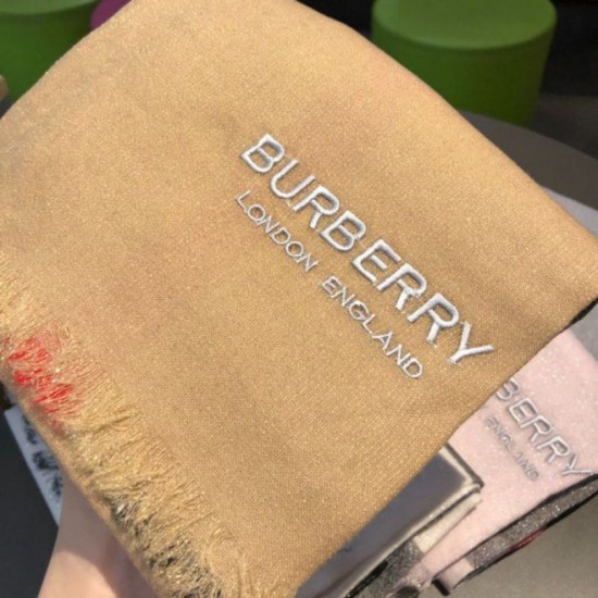 Fake Burberry Classic Check Cashmere Shawl 75 x 205 Apricot Replica