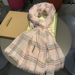 Replica Burberry Silk Cashmere Shawl 130 x 240 Replica Burberry Silk Cashmere Shawl 130 x 240