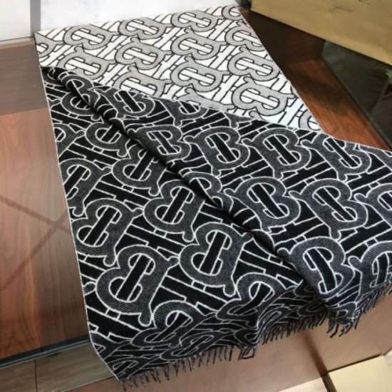 Replica Burberry TB Limit Edition Cashmere Shawl Gray
