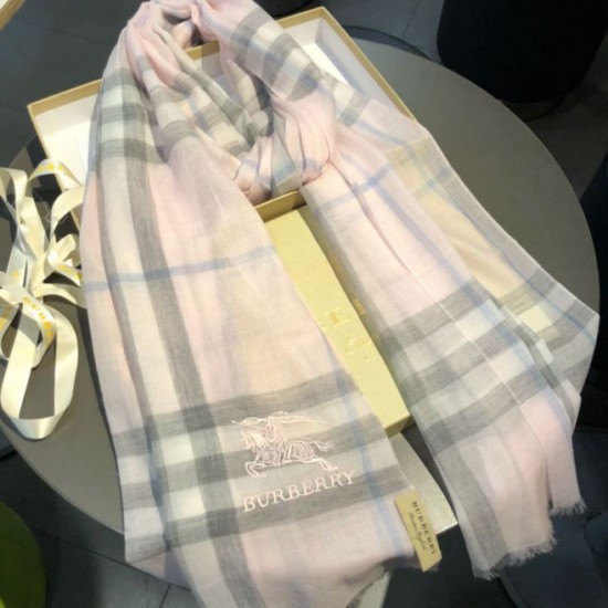 Replica Burberry Classic Horse Cashmere Shawl Pink