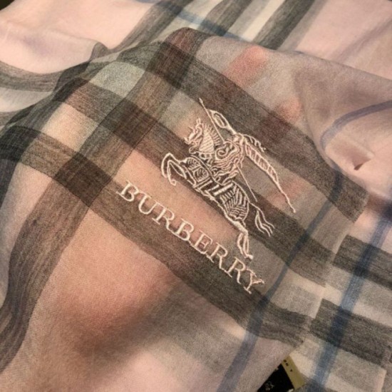 Replica Burberry Classic Horse Cashmere Shawl Pink